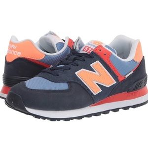 New Balance Women's 574 V2 Varsity Sneaker